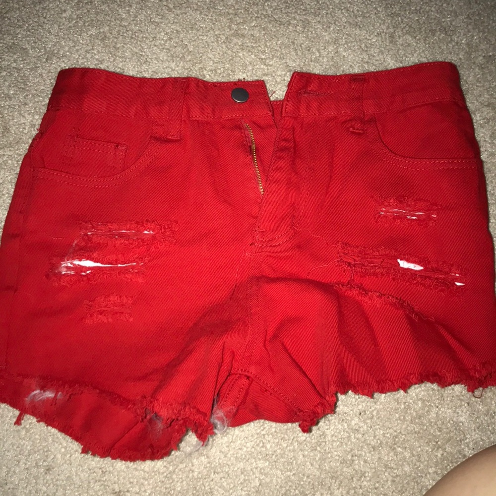 Shorts - Picture 1 of 3